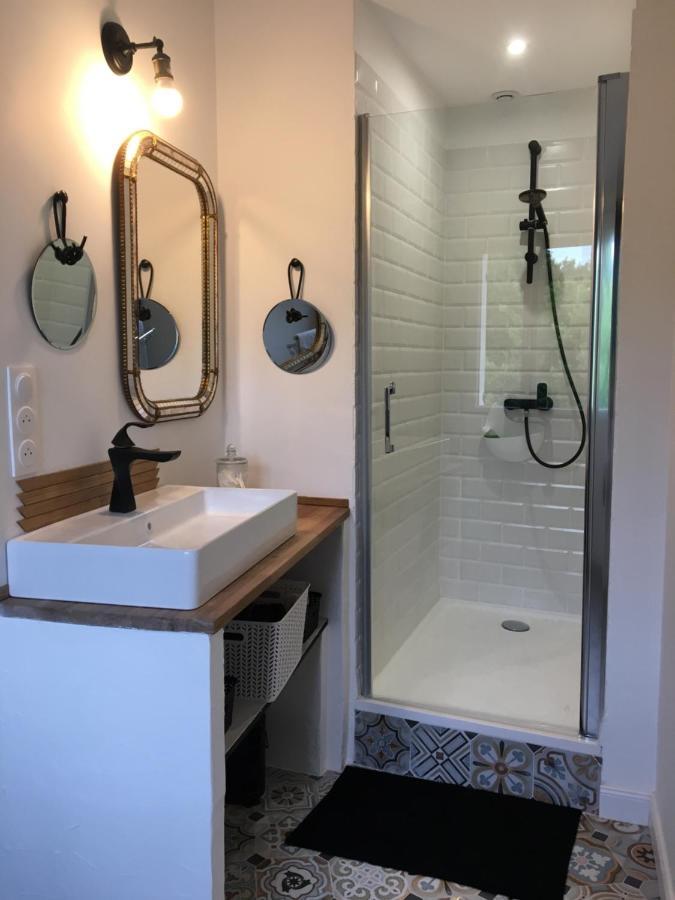 Maison De Charme Isle Sur La Sorgue ลีล-ซูร์-ลา-ซอร์ก ภายนอก รูปภาพ