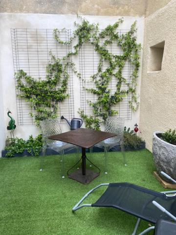 Maison De Charme Isle Sur La Sorgue ลีล-ซูร์-ลา-ซอร์ก ภายนอก รูปภาพ